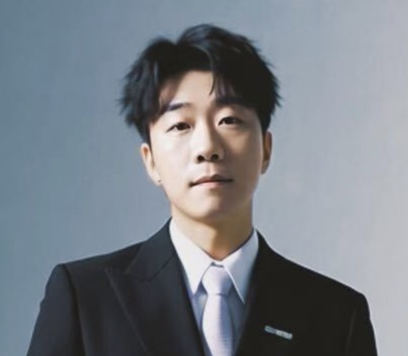 Portrait of Wiley Chan, CEO